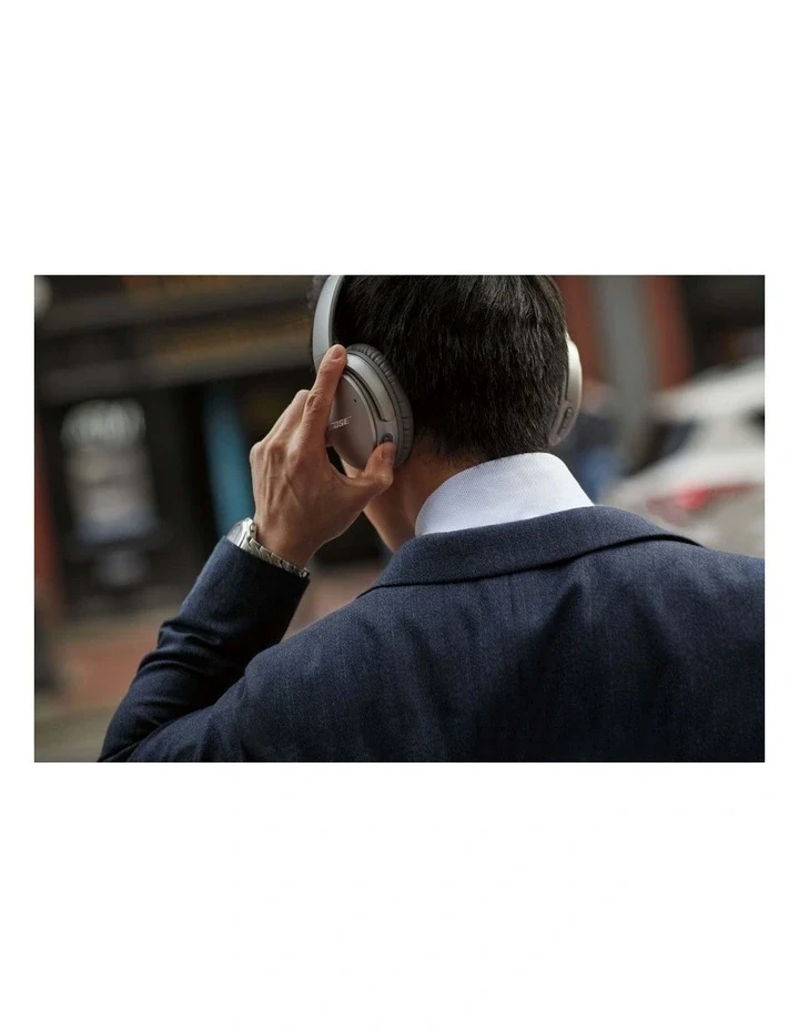 BOSE QUIET COMFORT HEADPHONES - Image 6