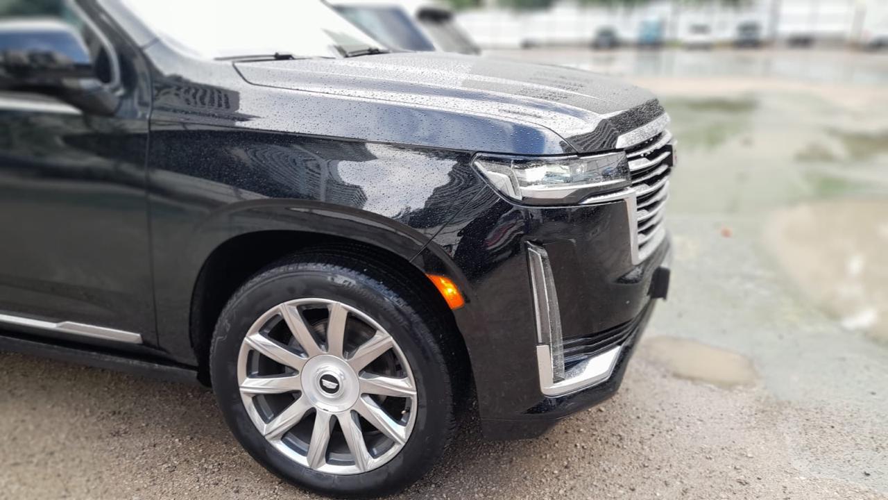 Cadilac Escalade 2021  Warranty source impex Lebanon Platinum with message chairs Supper clean All revisions in source impex 85000km - Image 5
