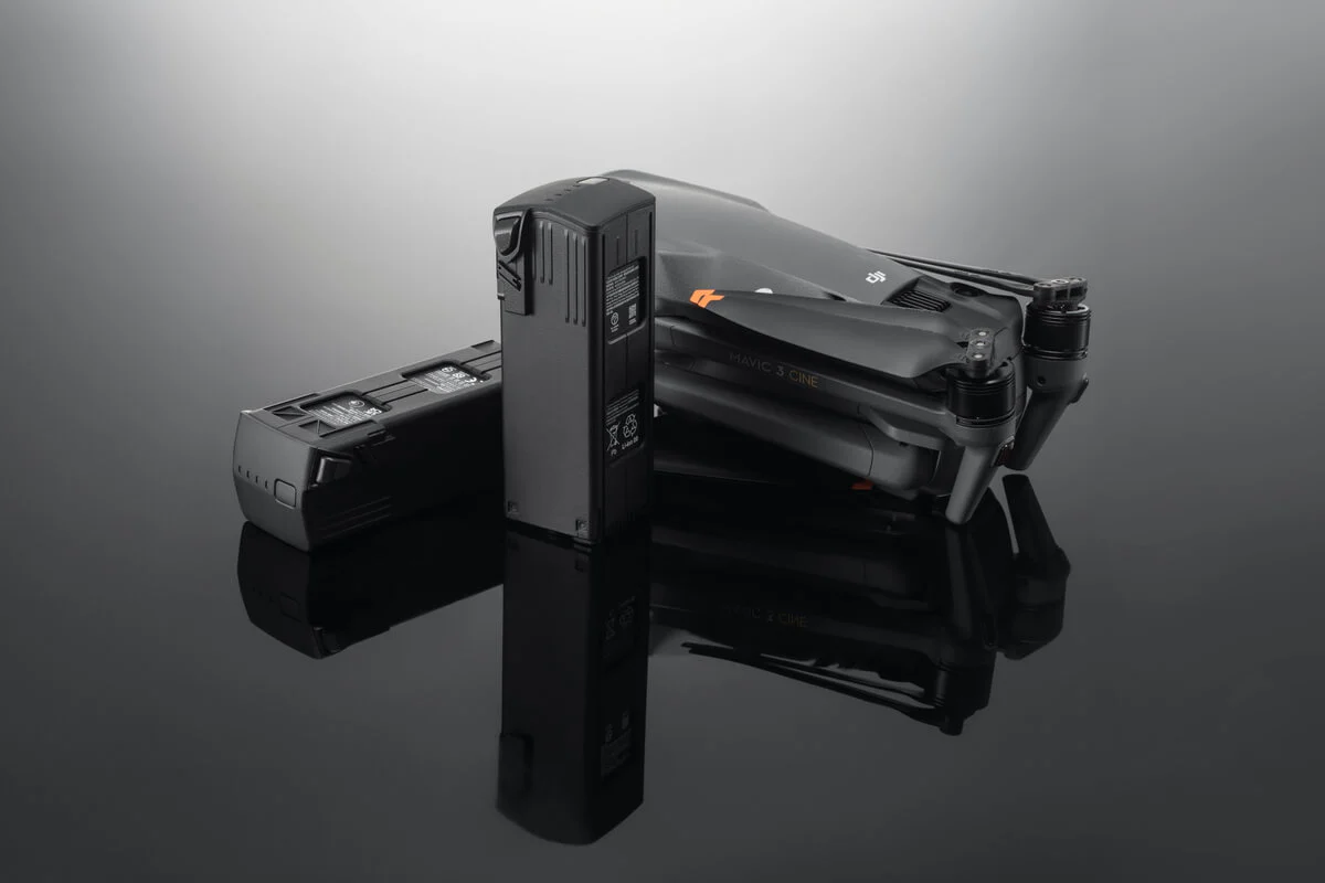 DJI MAVIC 3 INTELLIGENT FLIGHT BATTERY - Image 5