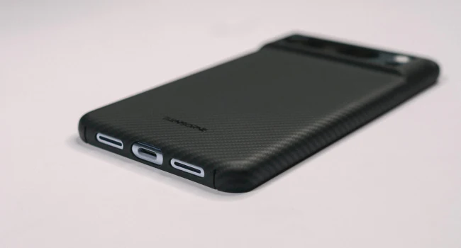 Google pixel cover for (pixel 9 / 9 pro / 8 / 8 pro / 7 pro) - Image 10