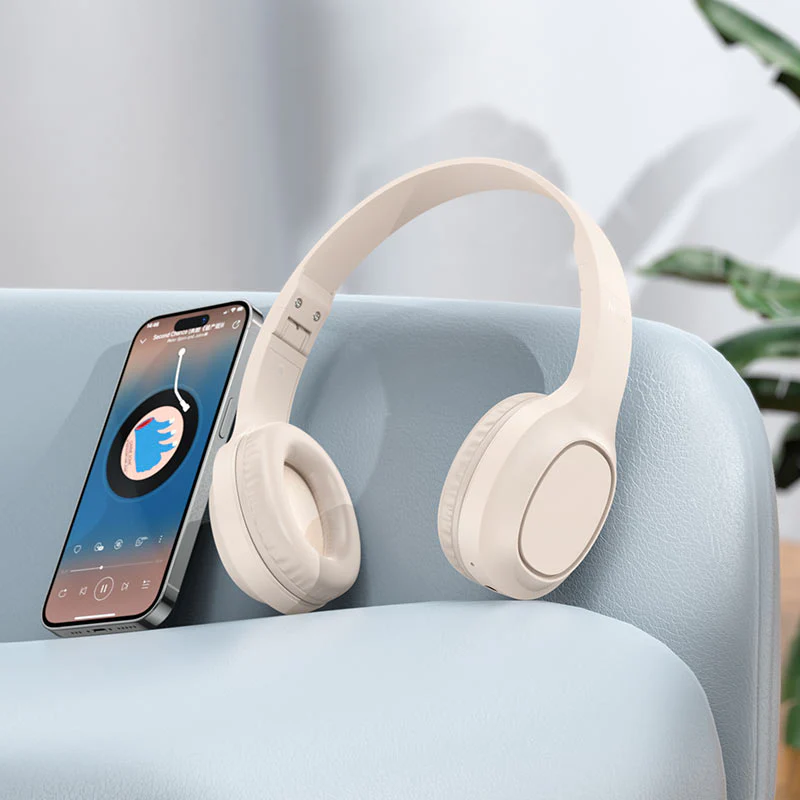 HOCO FOLDABLE BT HEADSET W46 - Image 6