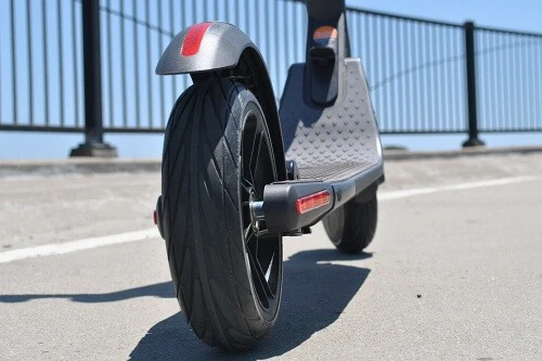 NINEBOT SCOOTER ES2 - Image 4