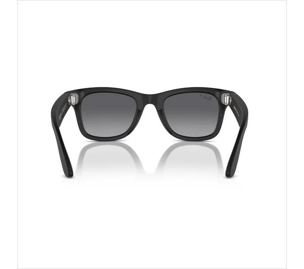 Rayban Meta Wayfarer glasses with camera and open ear audio - Image 10