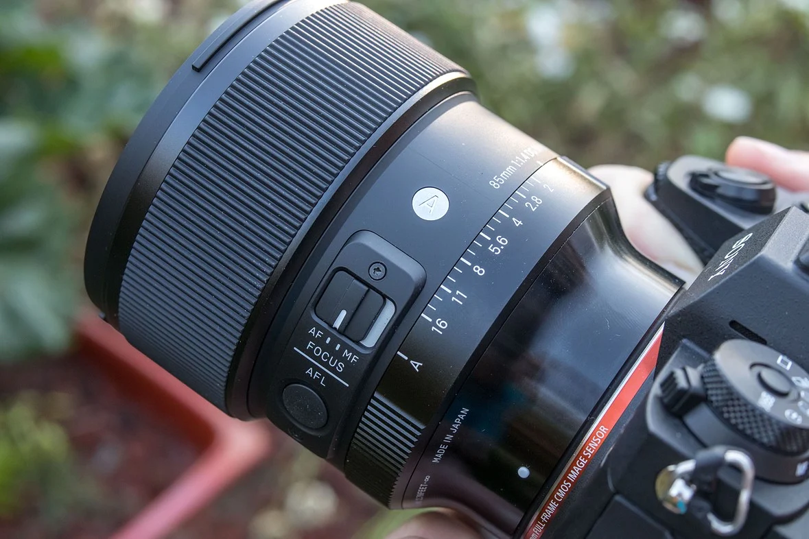 Sony Lenses - Image 53