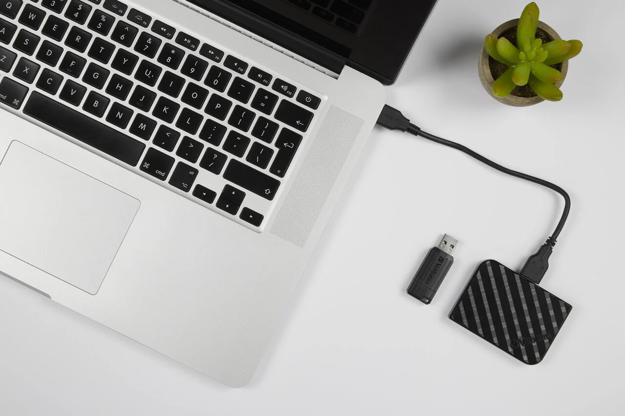 Verbatim pinstripe usb 2.0 drive - Image 2